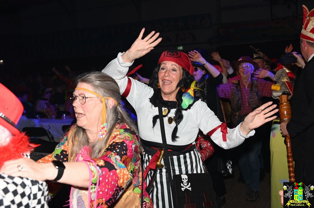 ../Images/Senioren carnaval 2024 479.jpg
